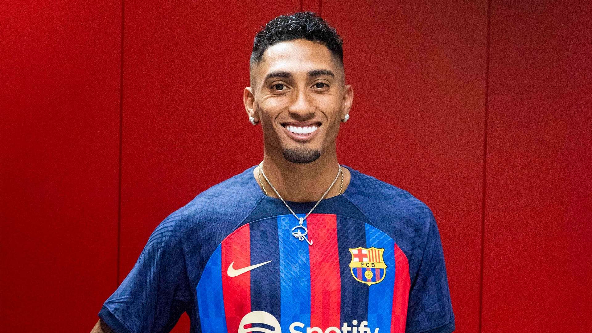 頻頻發起猛 頻頻發起猛