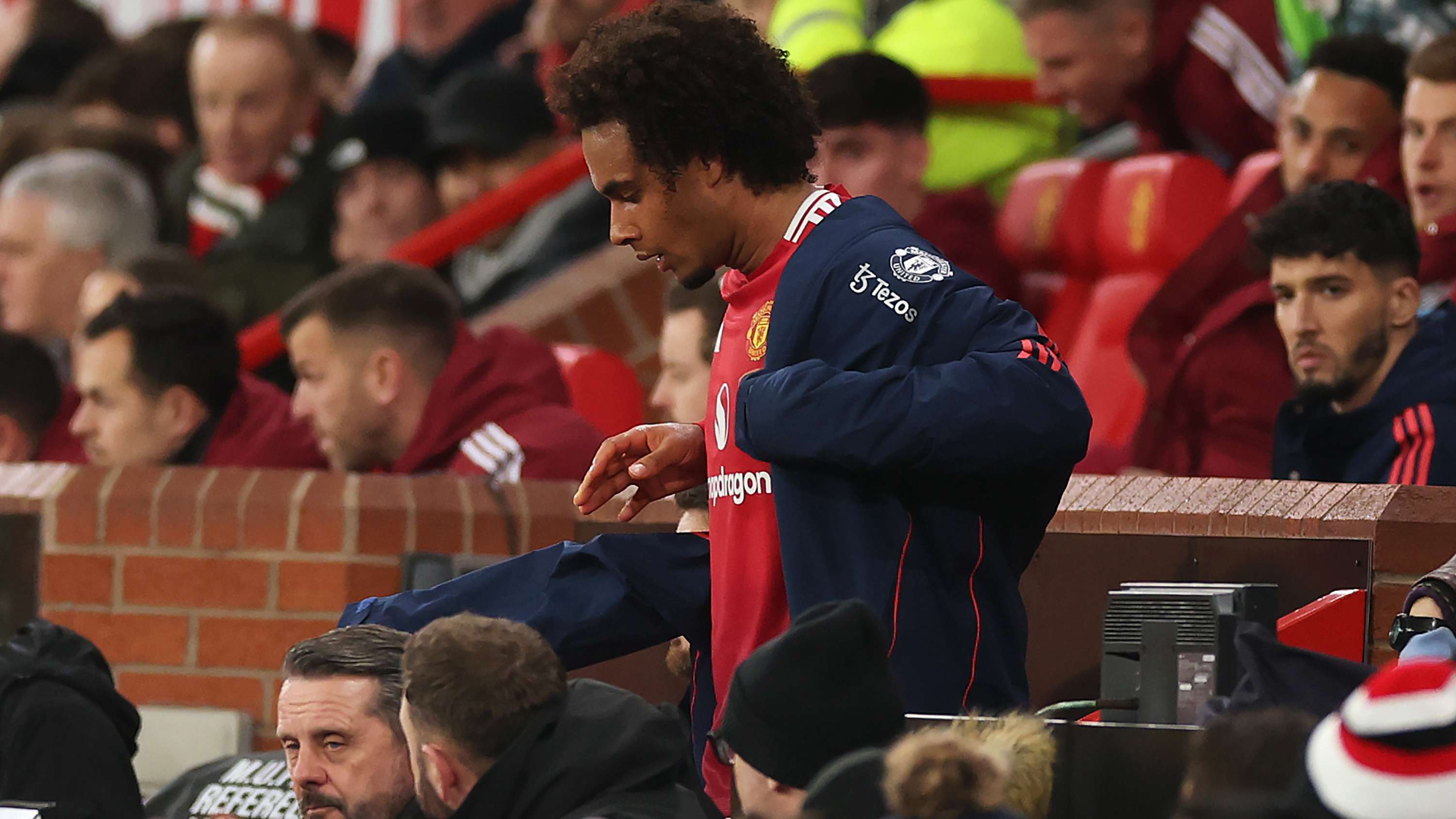 中保持戰術 中保持戰術